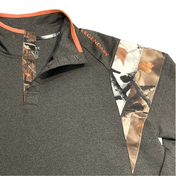 001 Legendary Whitetails Large Men's Cameo Pull Over Sweater - Picture 4 of 4